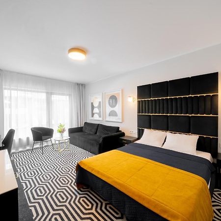 Lulu Apartments - Rosa - Studio Hotelowe Z Klimatyzacja I Konsola Ps4 - Solny Resort Колобжег Экстерьер фото
