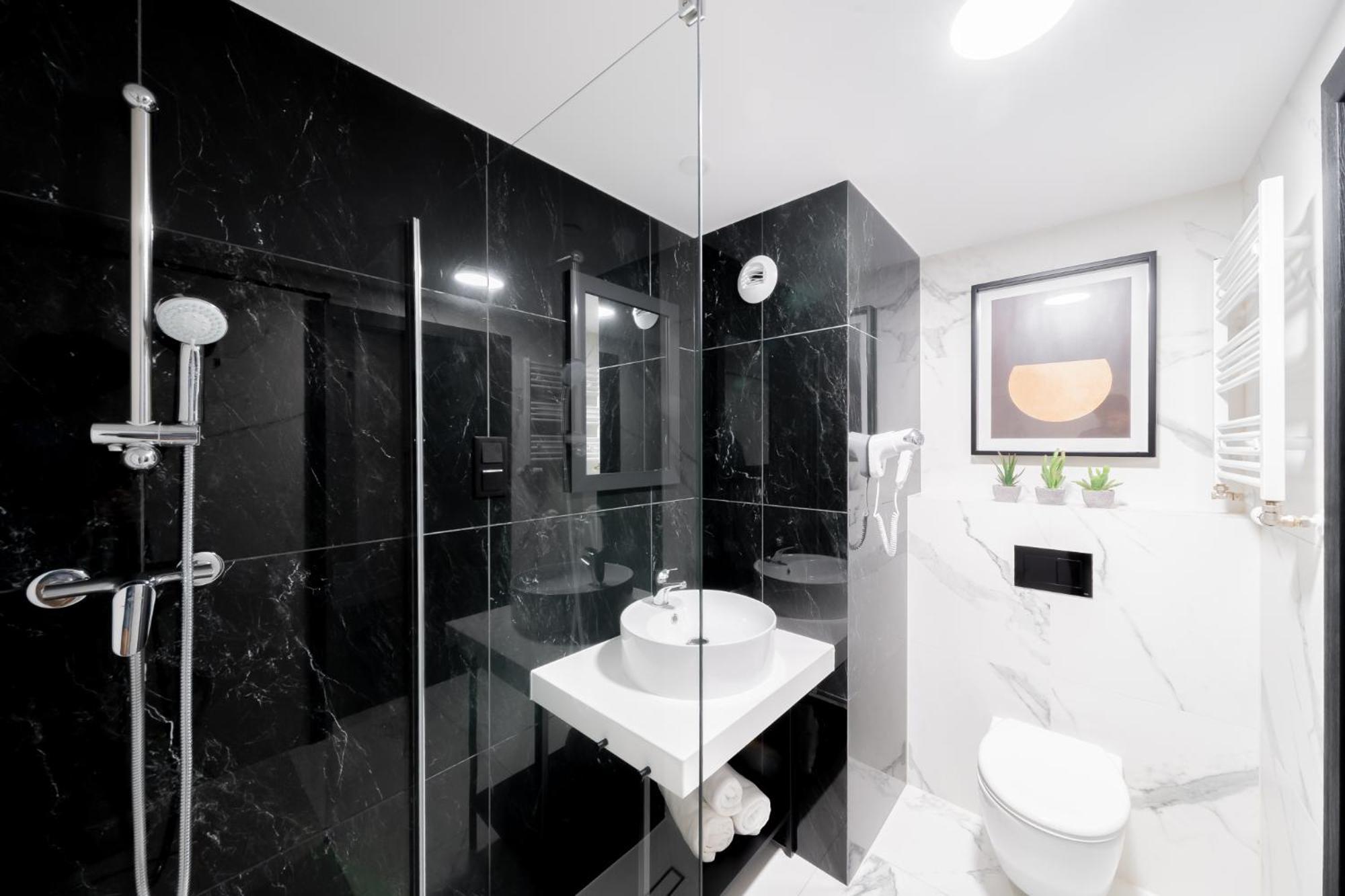 Lulu Apartments - Rosa - Studio Hotelowe Z Klimatyzacja I Konsola Ps4 - Solny Resort Колобжег Экстерьер фото