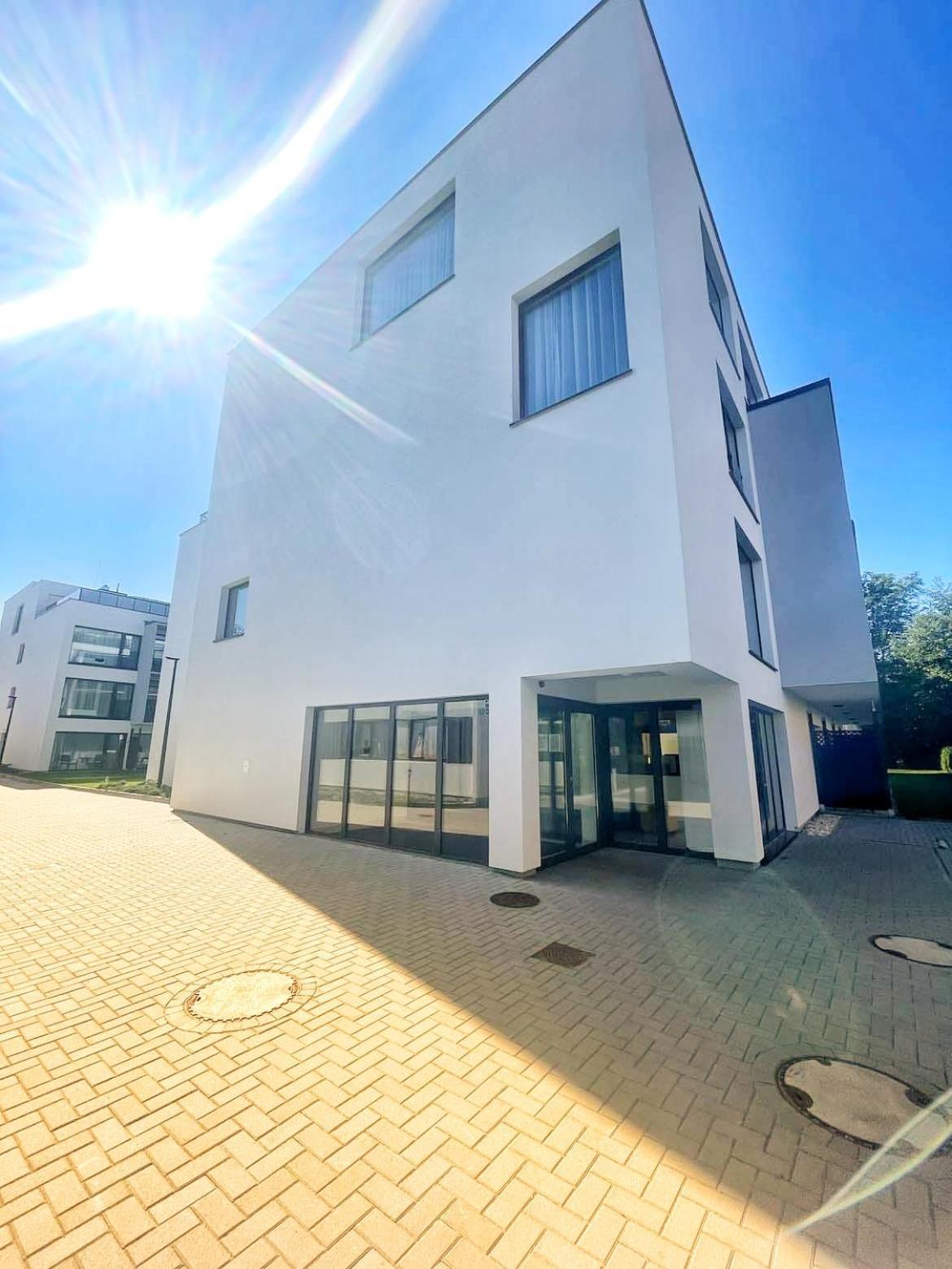 Lulu Apartments - Rosa - Studio Hotelowe Z Klimatyzacja I Konsola Ps4 - Solny Resort Колобжег Экстерьер фото